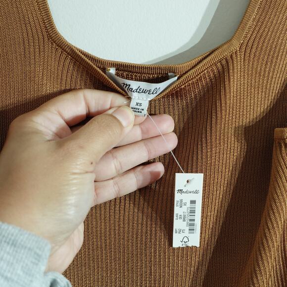 NWT Madewell Brown Tan Shimmery Square Neck Stretchy Ribbed Tank Size XS - Picture 6 of 6